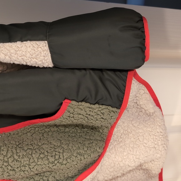 The Great + Eddie Bauer The Plush Fleece Timber Jacket in Pine Sz. L EUC - Picture 4 of 7